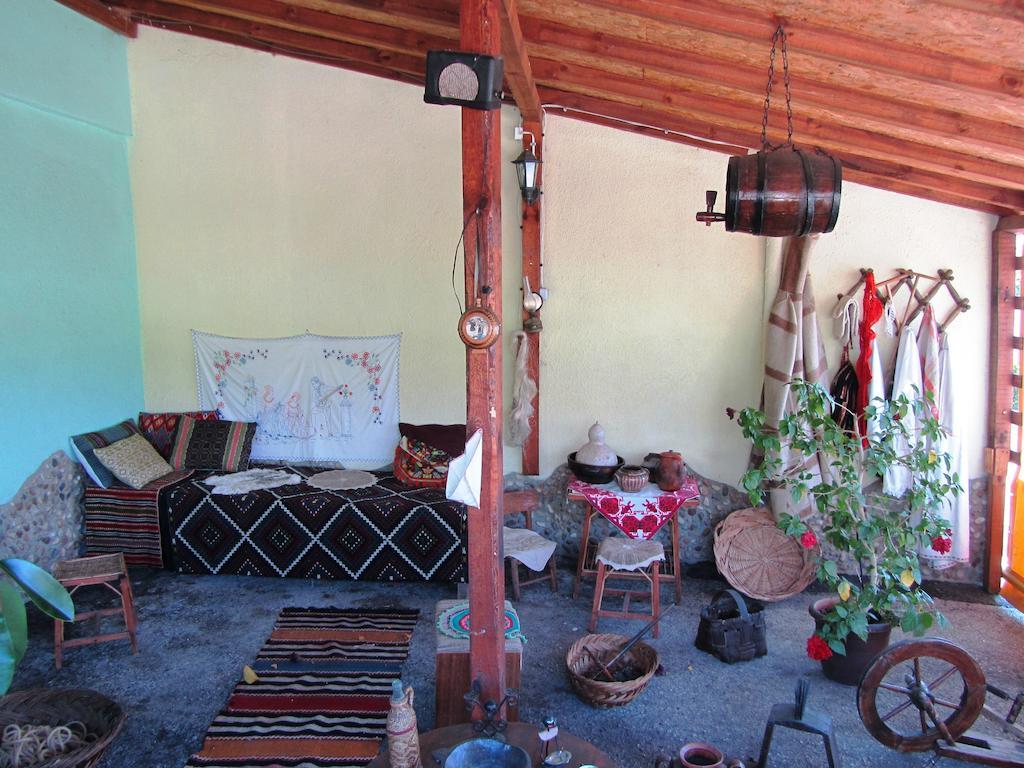 Dve Mogili Guest House Edelvais מראה חיצוני תמונה